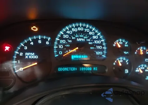 2005 Chevrolet Silverado 1500 Z71 z USA, uszkodzony, nr VIN 2GCEK13T751182514